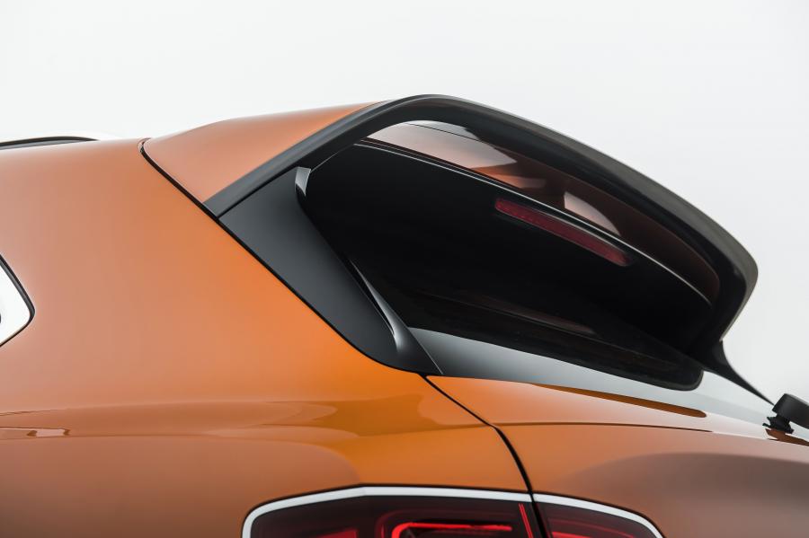 Детали экстерьера Bentley Bentayga Speed 2019 года  (фото 14 из 25)